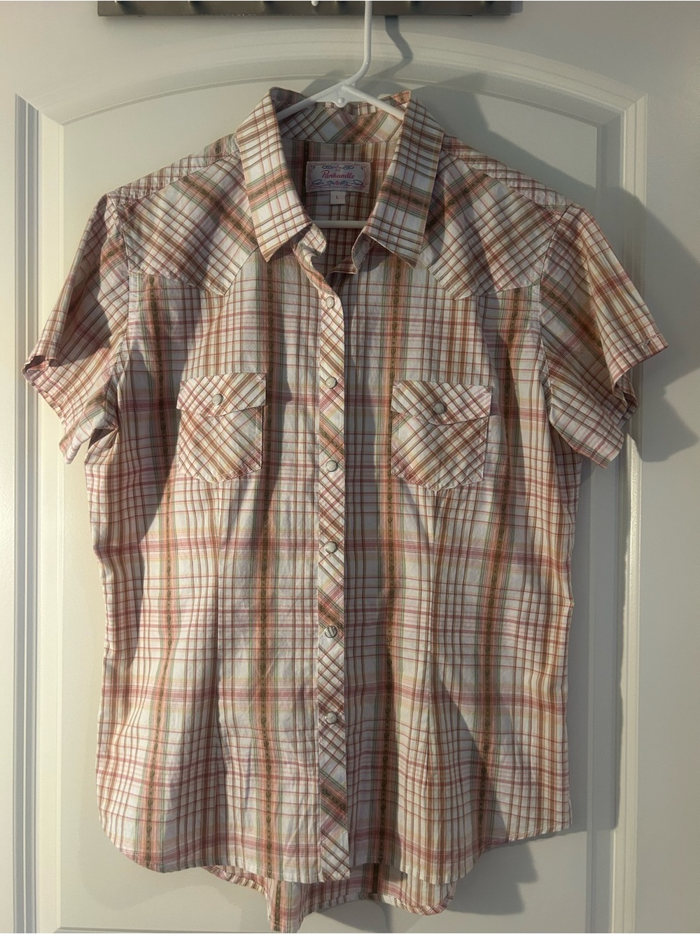 Women’s Panhandle Short-Sleeve Plaid Button-Down Shirt in Cream & Brown
